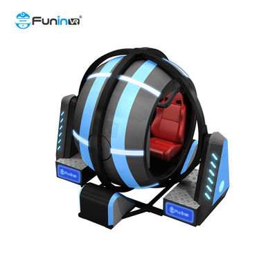 یک بازیگر شبیه ساز پرواز واقعیت مجازی برای هیجان با 720 درجه